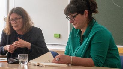 Izr. prof. dr. Đurđa Strsoglavec in prof. dr. Evelina Rudan