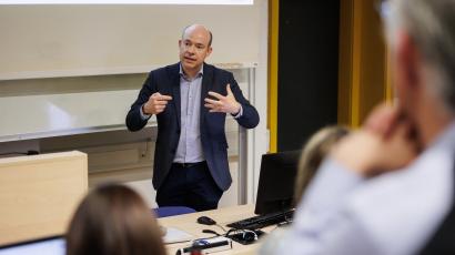 prof. dr. Philipp W. Stockhammer