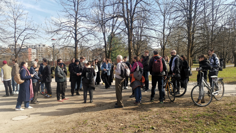 Iz Tivolija so opazovali rob mesta z novim predimenzioniranima bazenom Ilirija in stanovanjskim naseljem Palais Schellenburg (foto: Sara Turk Marolt).